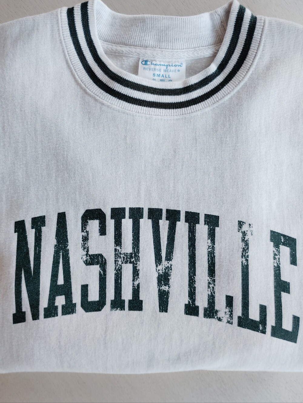 Champion Reverse Weave Crew Neck Nashville Sweatshirt / Size Small